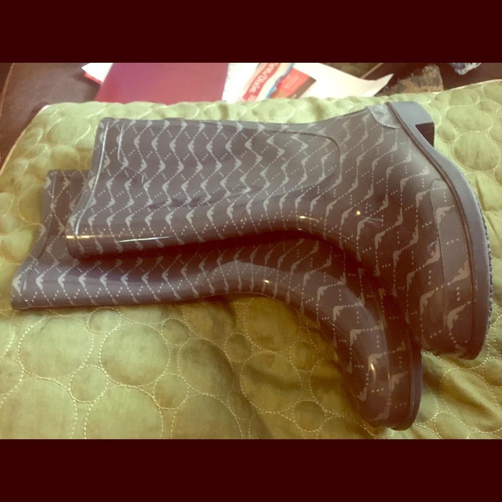 Vida Vela rain boots